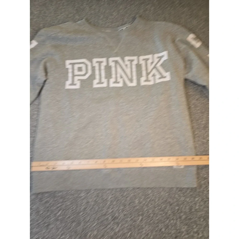 Victoria Secret Pink Sweater Medium